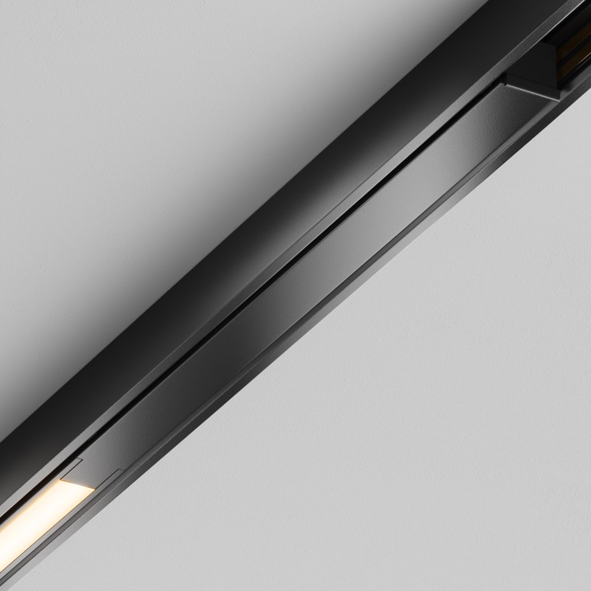 Трековый магнитный светильник Maytoni Technical Basis Exility X TR240-4-18WTW-DSZ-B