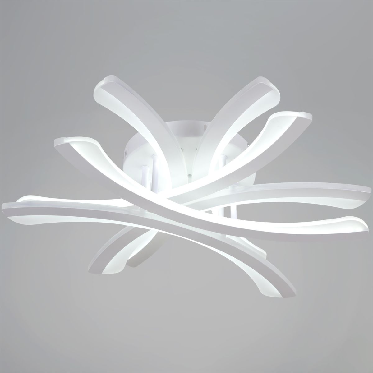 Потолочная люстра Reluce 94090-0.3-06A WH