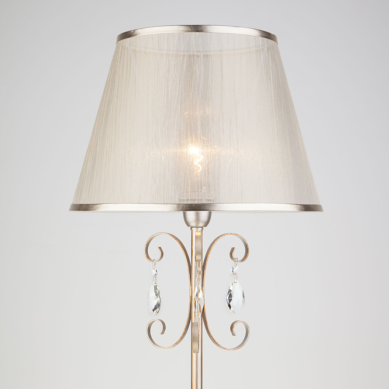 Торшер Eurosvet Liona 01052/1 серебро