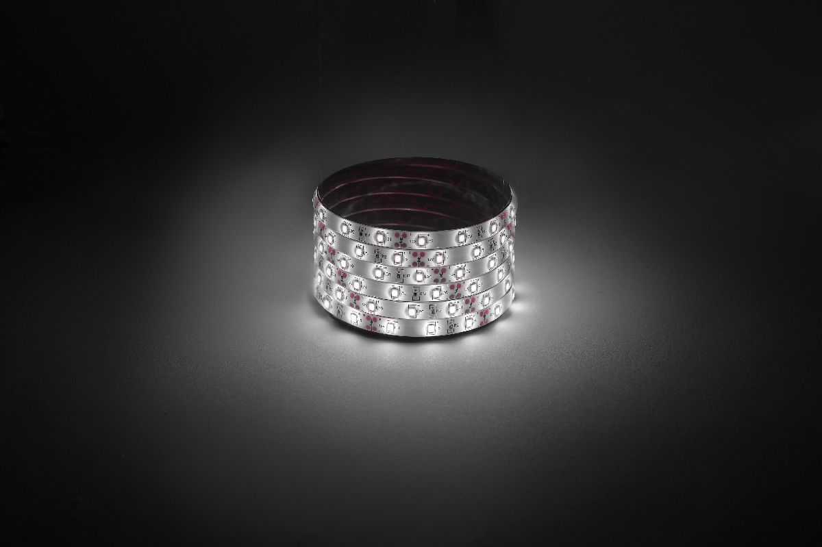 Светодиодная лента Эра 12В 2835 4,8Вт/м 4000K 5м IP65 LS2835-4,8-60-12-4000K-IP65-1 year-5m Б0059901