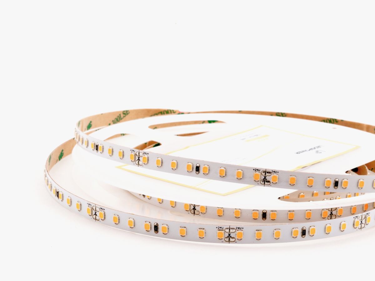 Светодиодная лента LEDS POWER 2835 128/м (12Вт/м) 24В теплая LUX160 006147