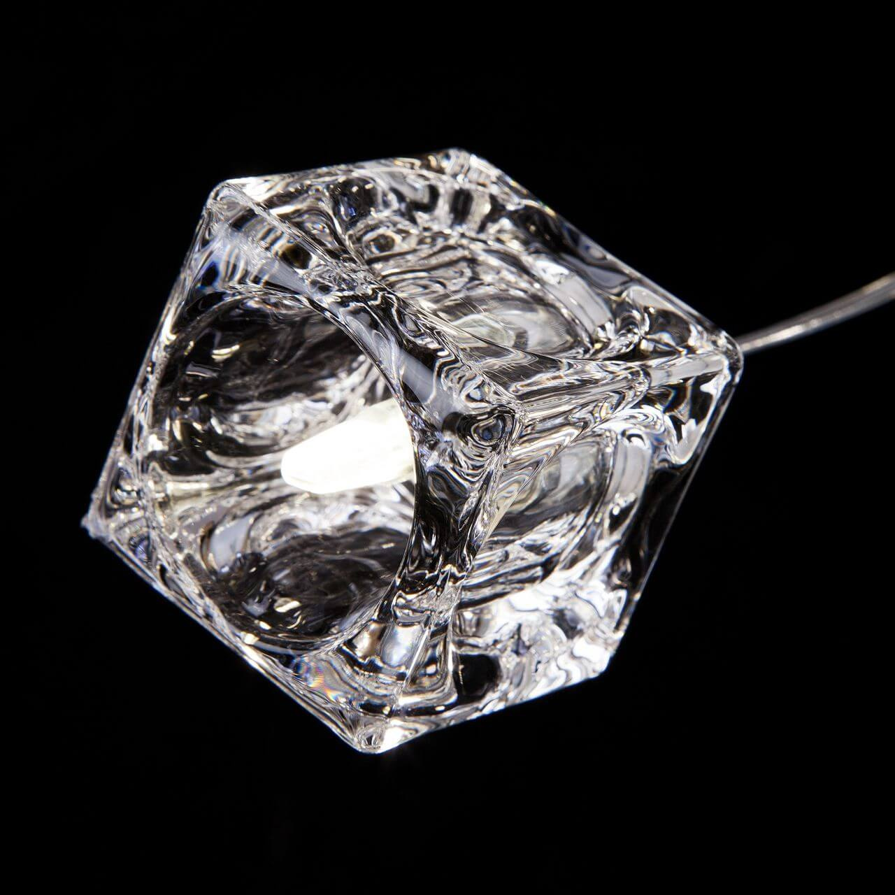 Потолочная светодиодная люстра Eurosvet Trinity 80113/17 хром/белый