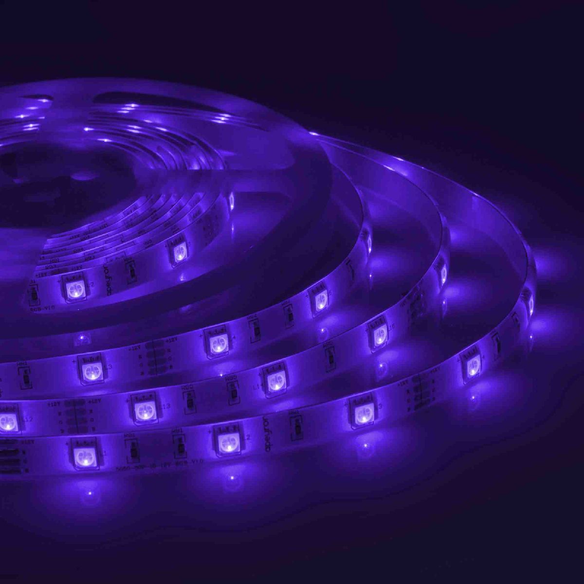 Светодиодная влагозащищенная лента Apeyron 12В 5050 7,2Вт/м RGB 5м IP65 00-41