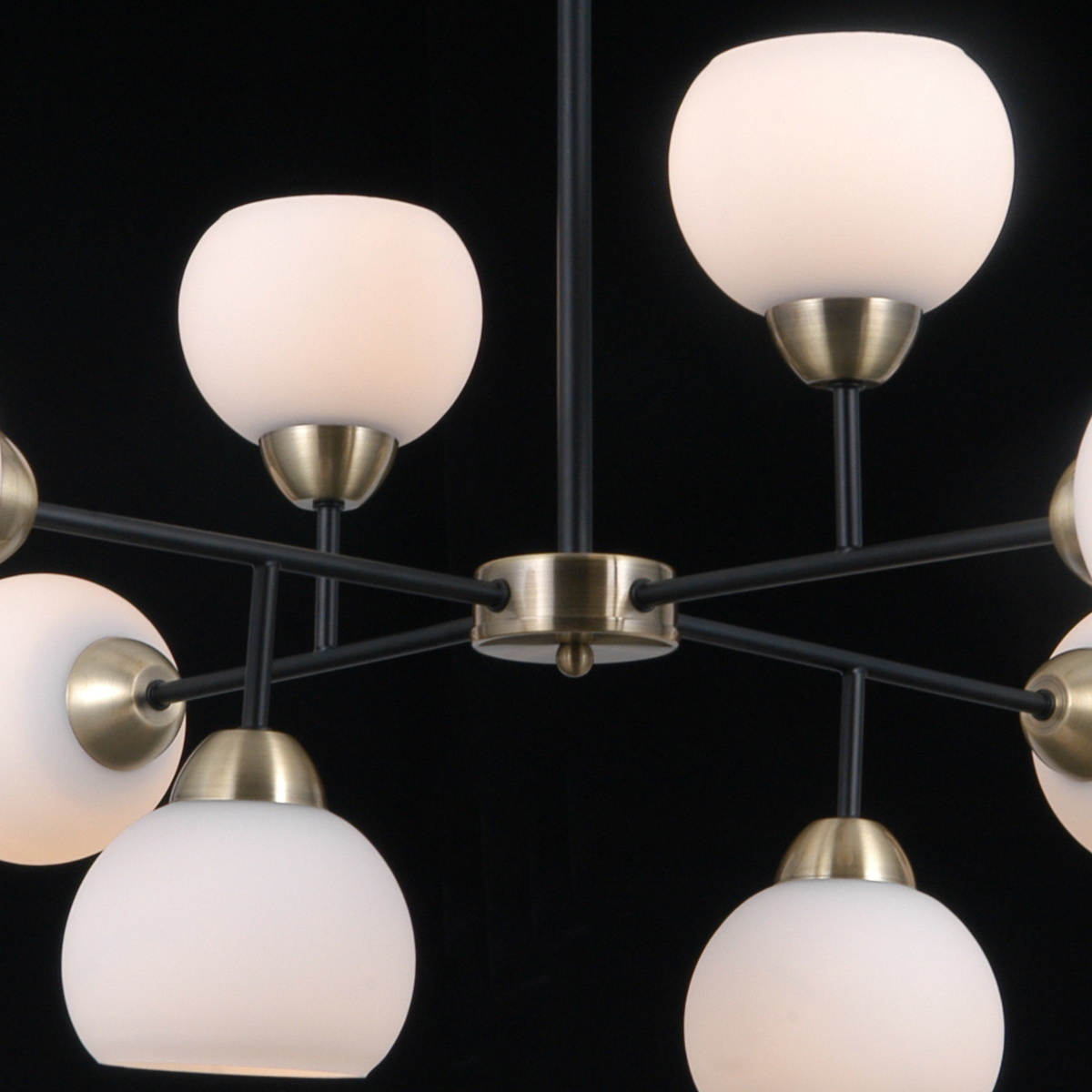 Люстра на штанге Illumico IL0440-8PSQ-79 AB BK