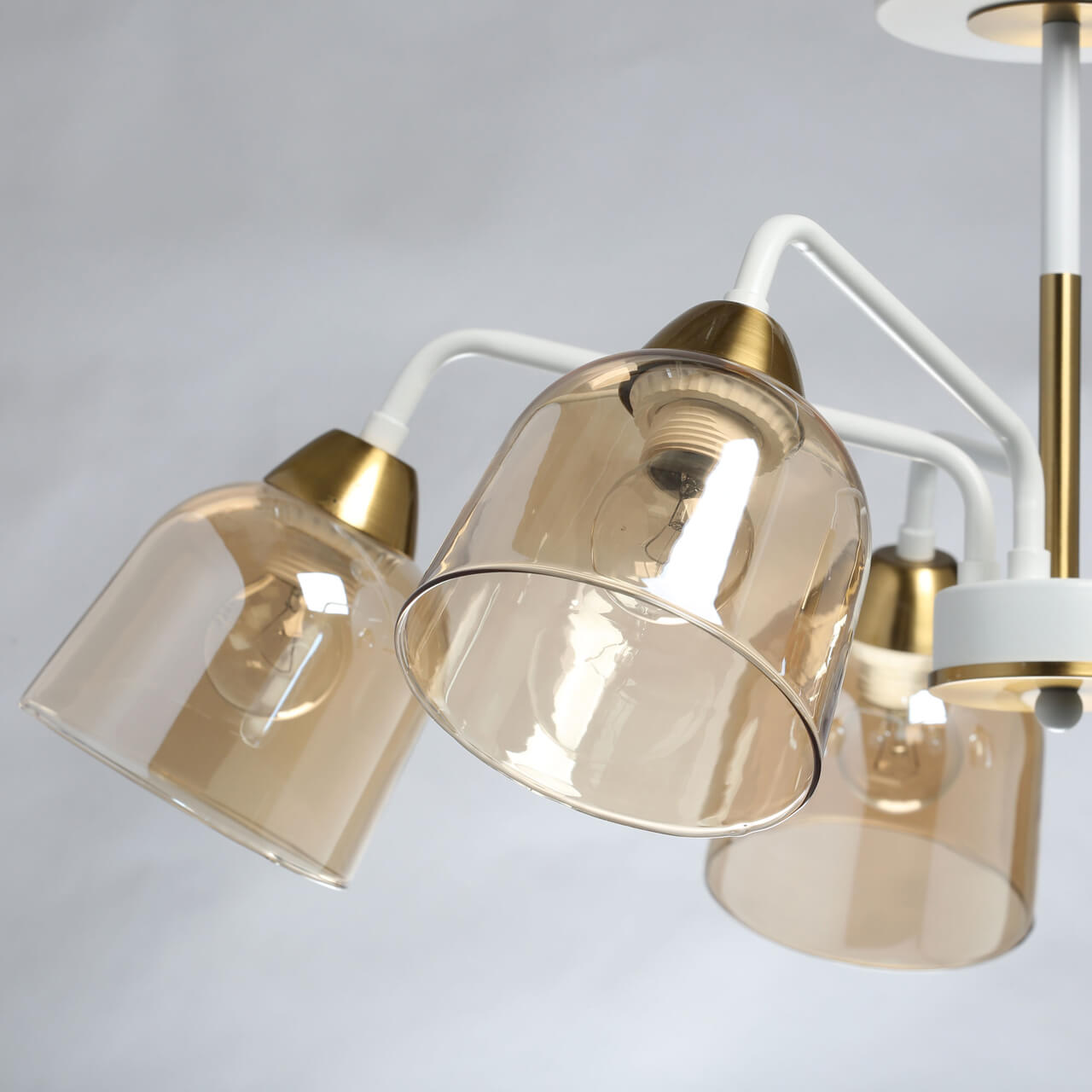 Люстра на штанге De Markt City Альфа 324017205