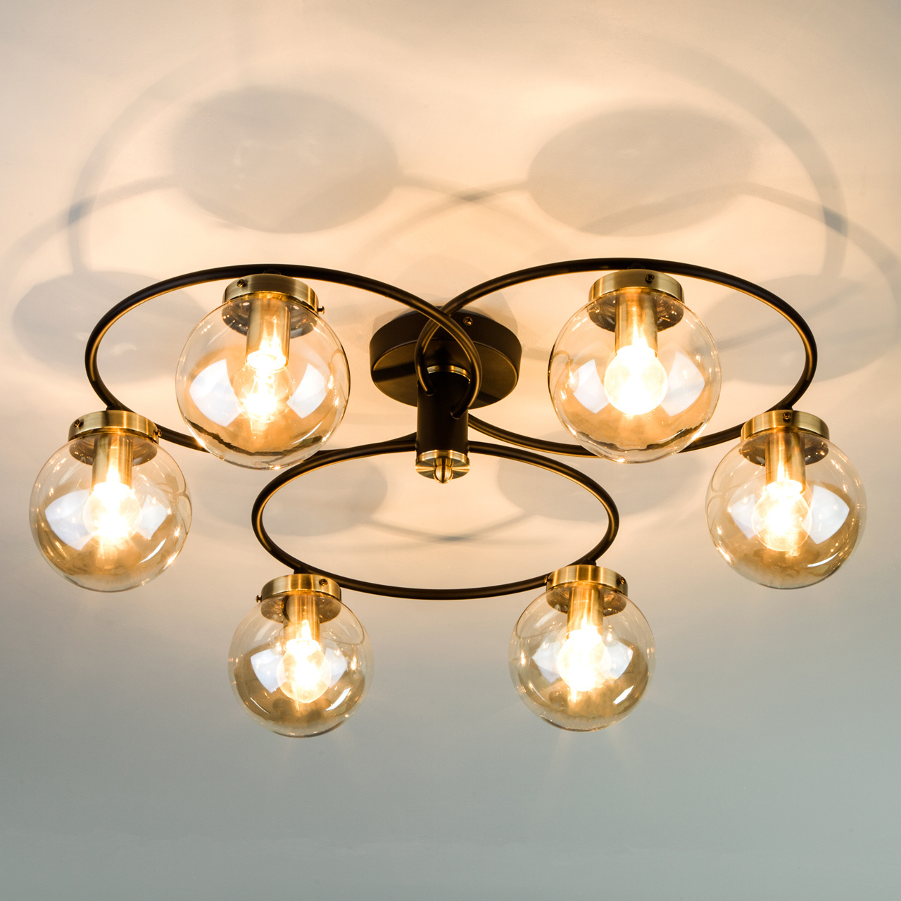 Потолочная люстра Eurosvet Link 70104/6 черный