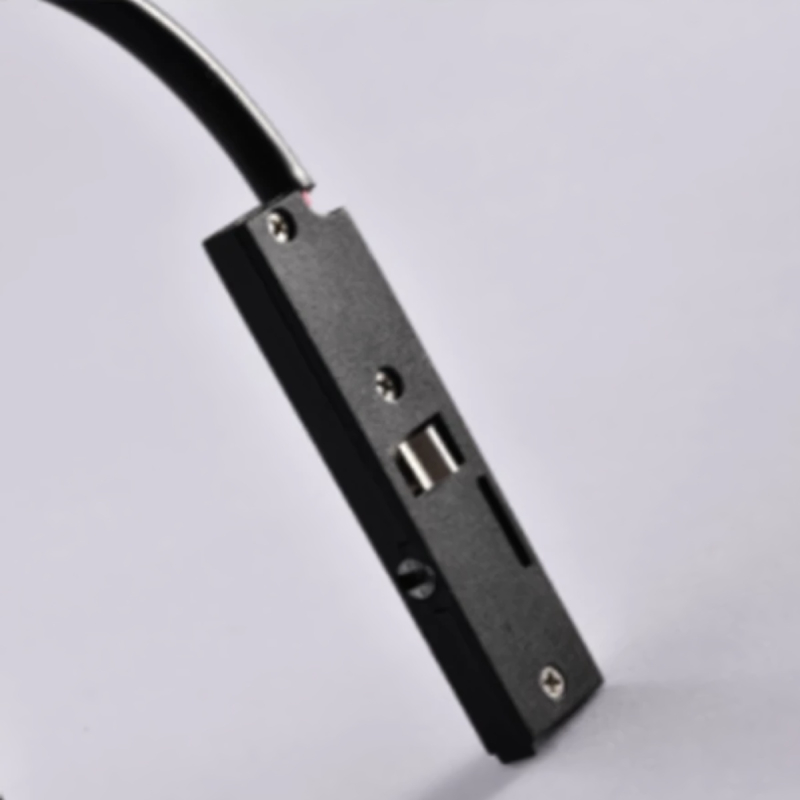 Коннектор питания ввод для трековой системы Level Light High Track system 24V Hi-T3001PB