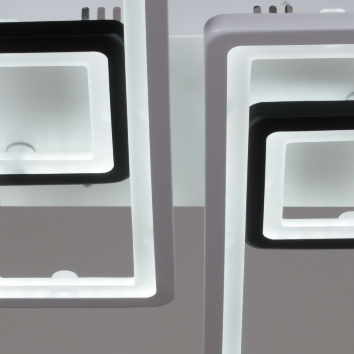 Потолочный светильник Reluce 03629-0.3-04A WH+BK