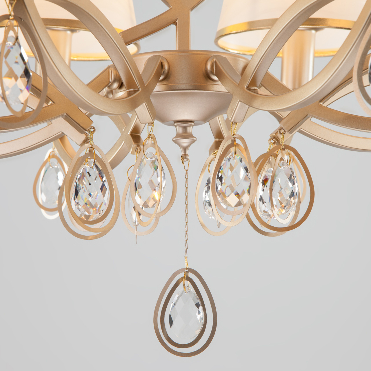 Подвесная люстра Eurosvet Salita 60091/8 перламутровое золото