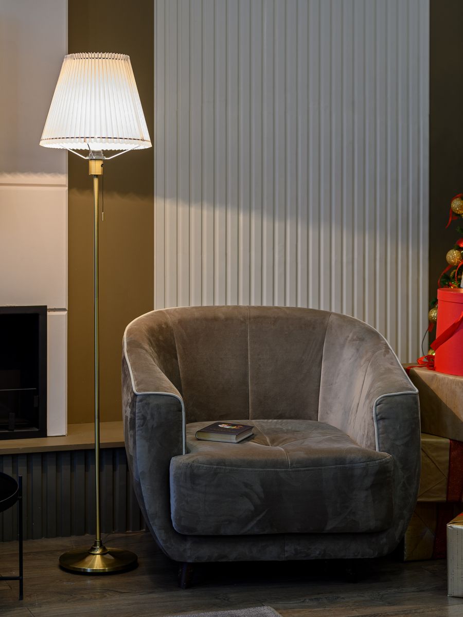 Торшер ARTSTYLE HT-767WN