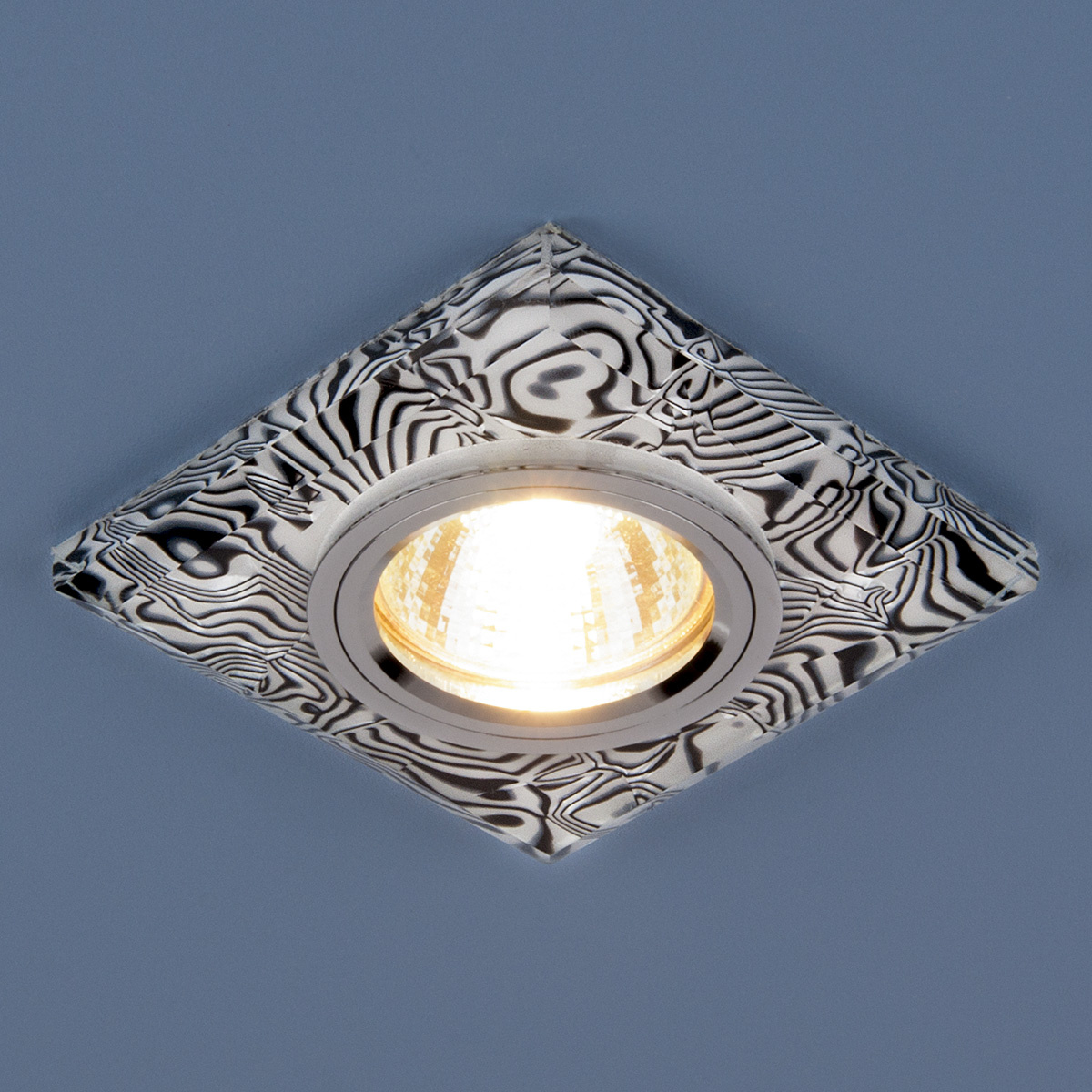 Встраиваемый светильник с двойной подсветкой Elektrostandard 8361 MR16 белый/черный 4690389060663