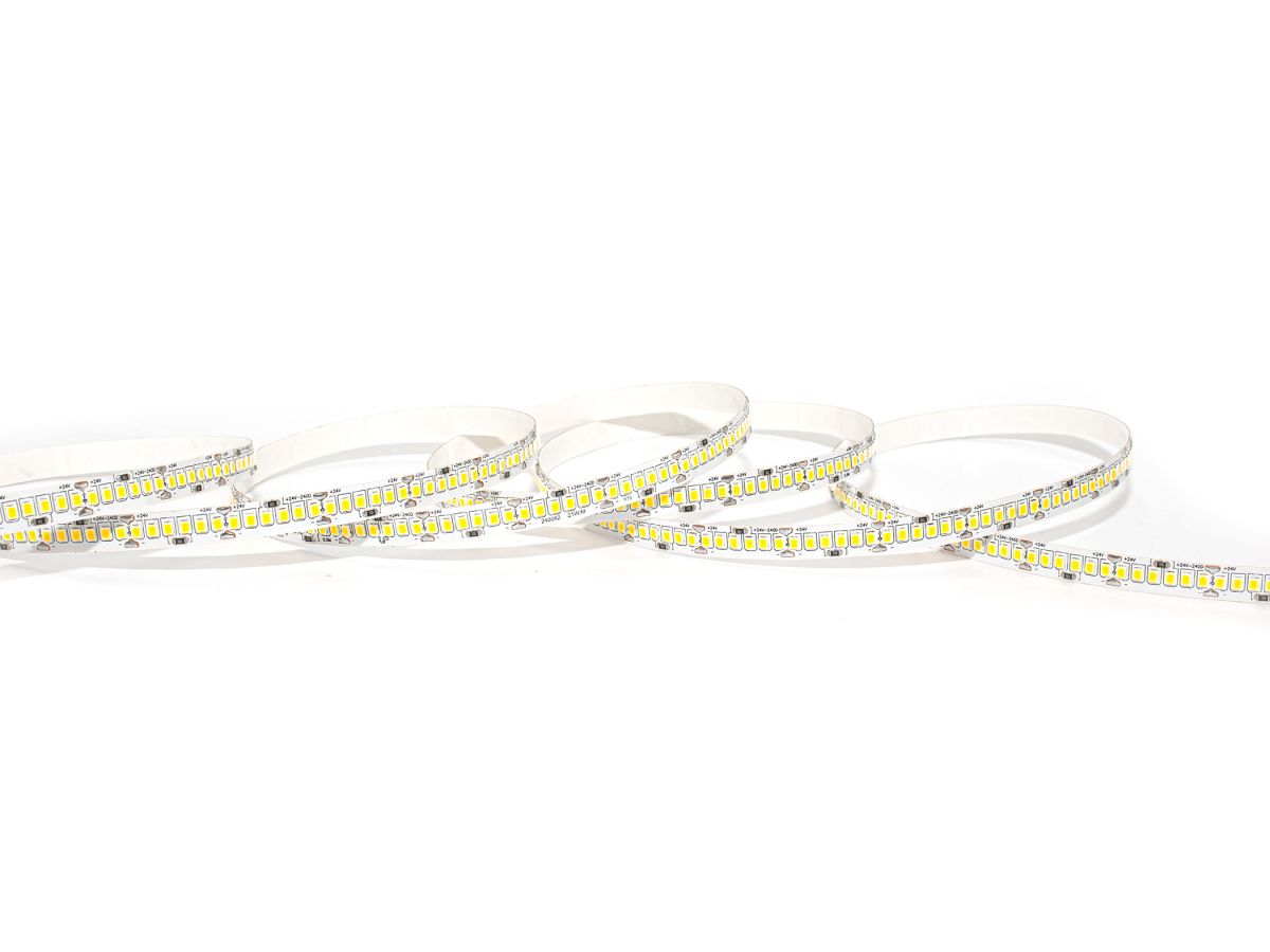 Светодиодная лента LEDS POWER 2835 240/м (21Вт/м) 24В холодная 008851