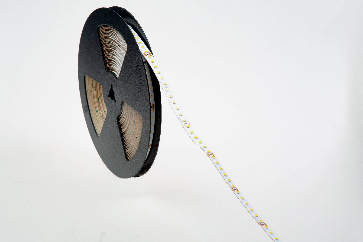 Светодиодная лента Donel 24В 9,6Вт/м 4000K 15м IP20 DN18381NWRA95ST