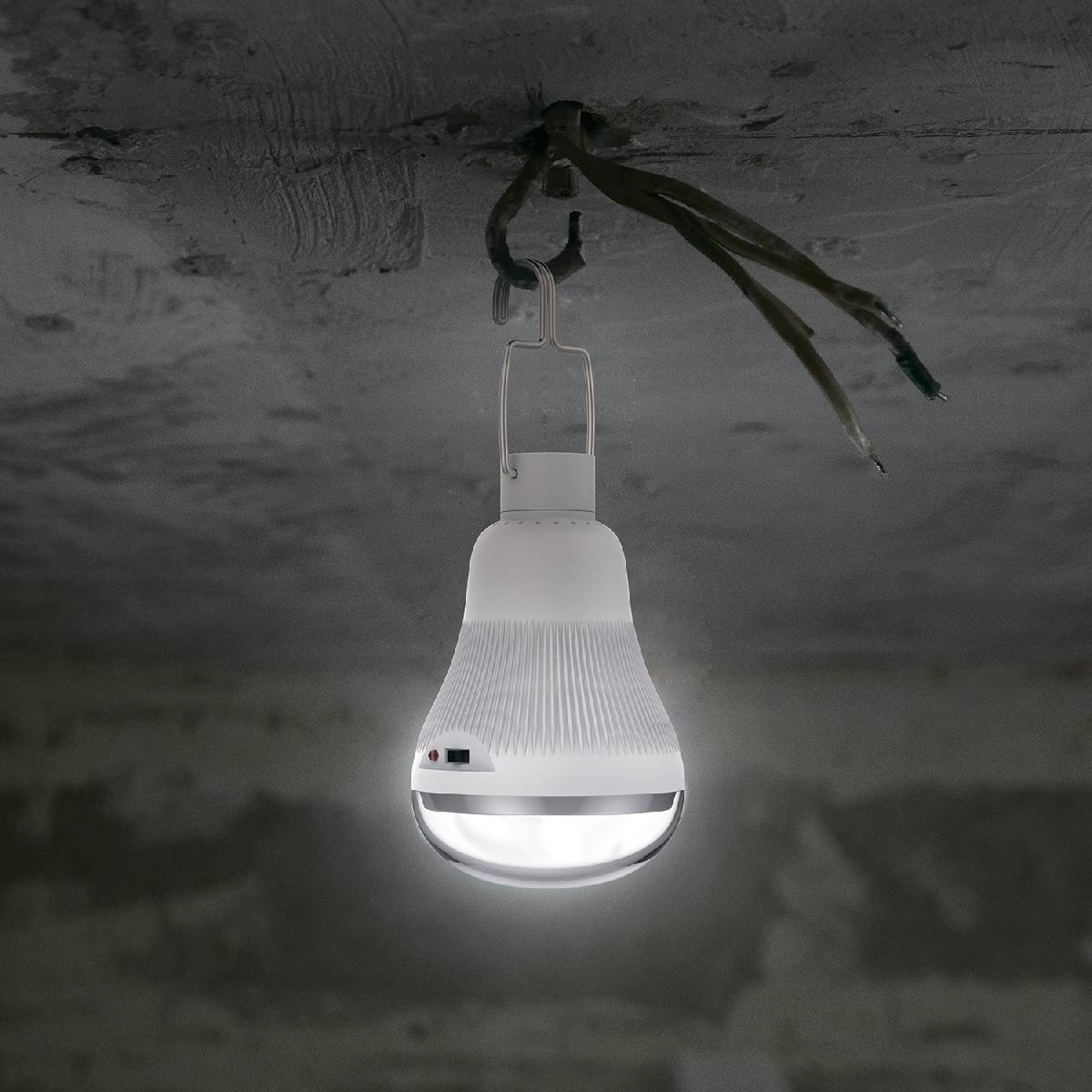 Лампа светодиодная Gauss с солнечной панелью 3W 4000K матовая 902102203