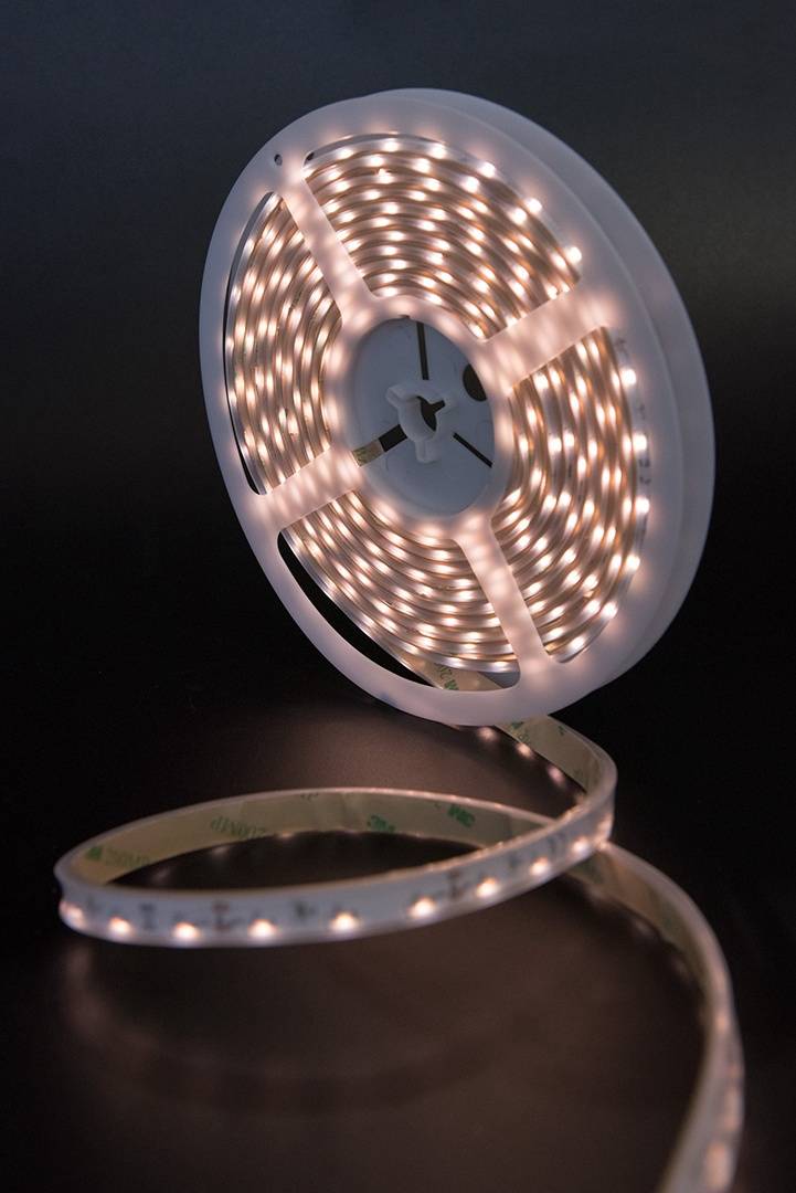 Светодиодная лента SWG SWG31560-12-4.8-WW-67 002202