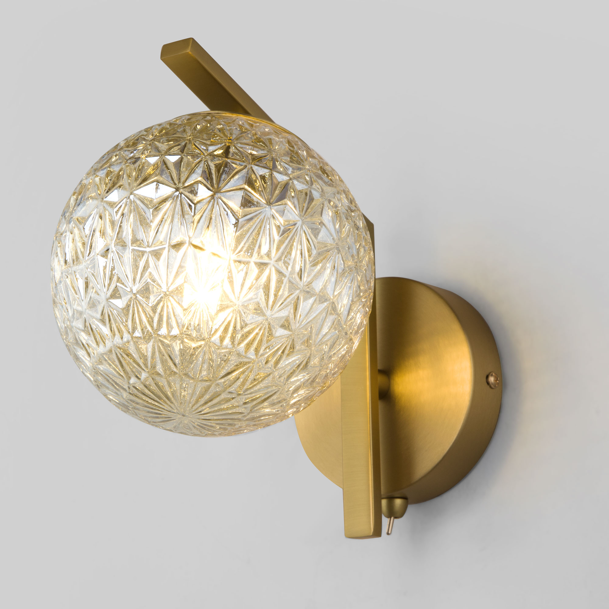 Бра Eurosvet Shape 70132/1 латунь