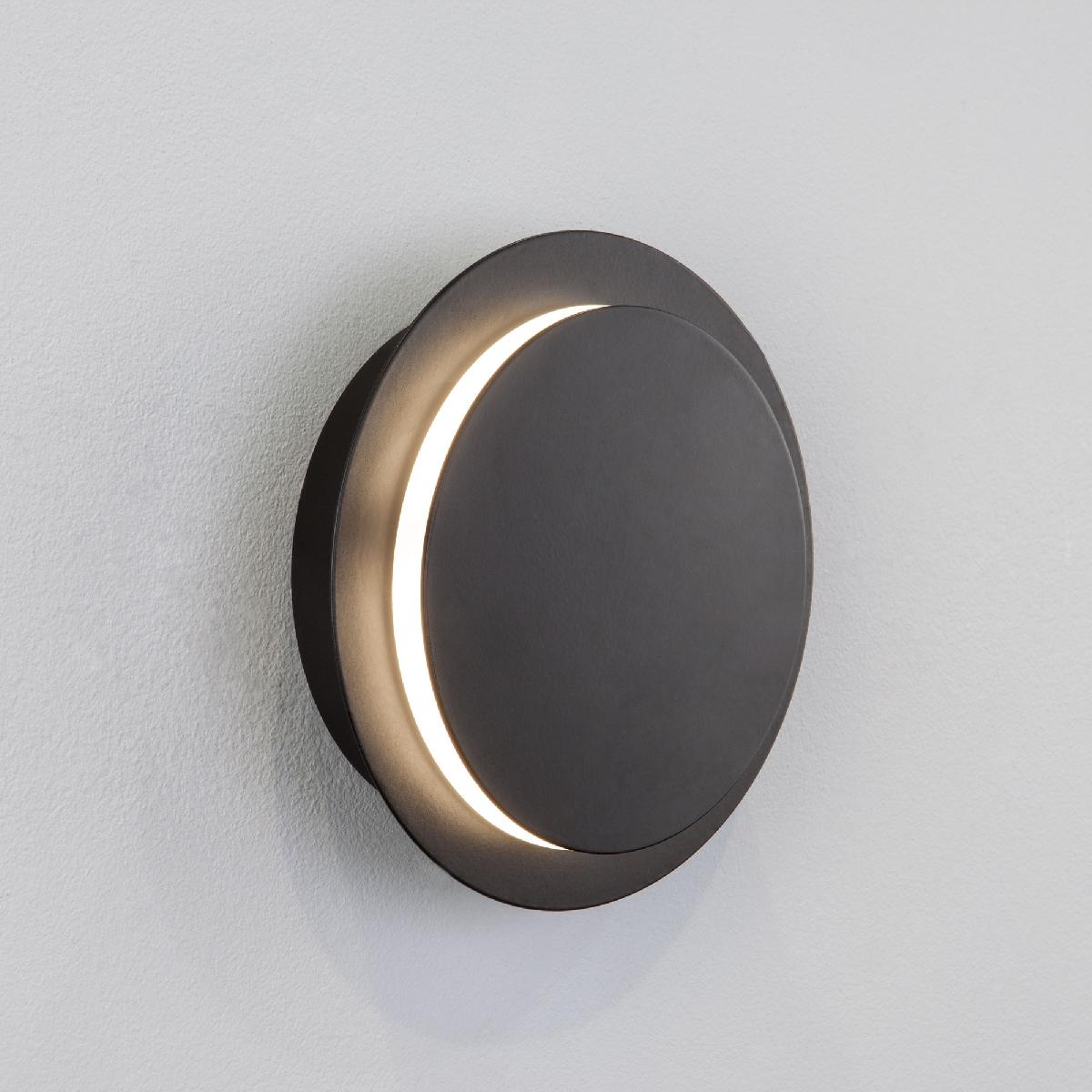 Настенный светодиодный светильник Eurosvet Figure 40135/1 черный