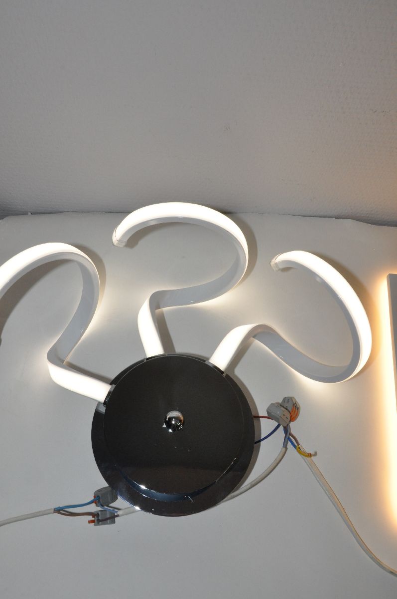 Настенный светильник Elvan BR-136/3-8W-NH-Ch