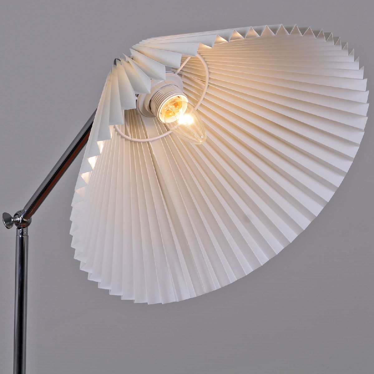 Торшер Reluce 02226-0.6-01 BK