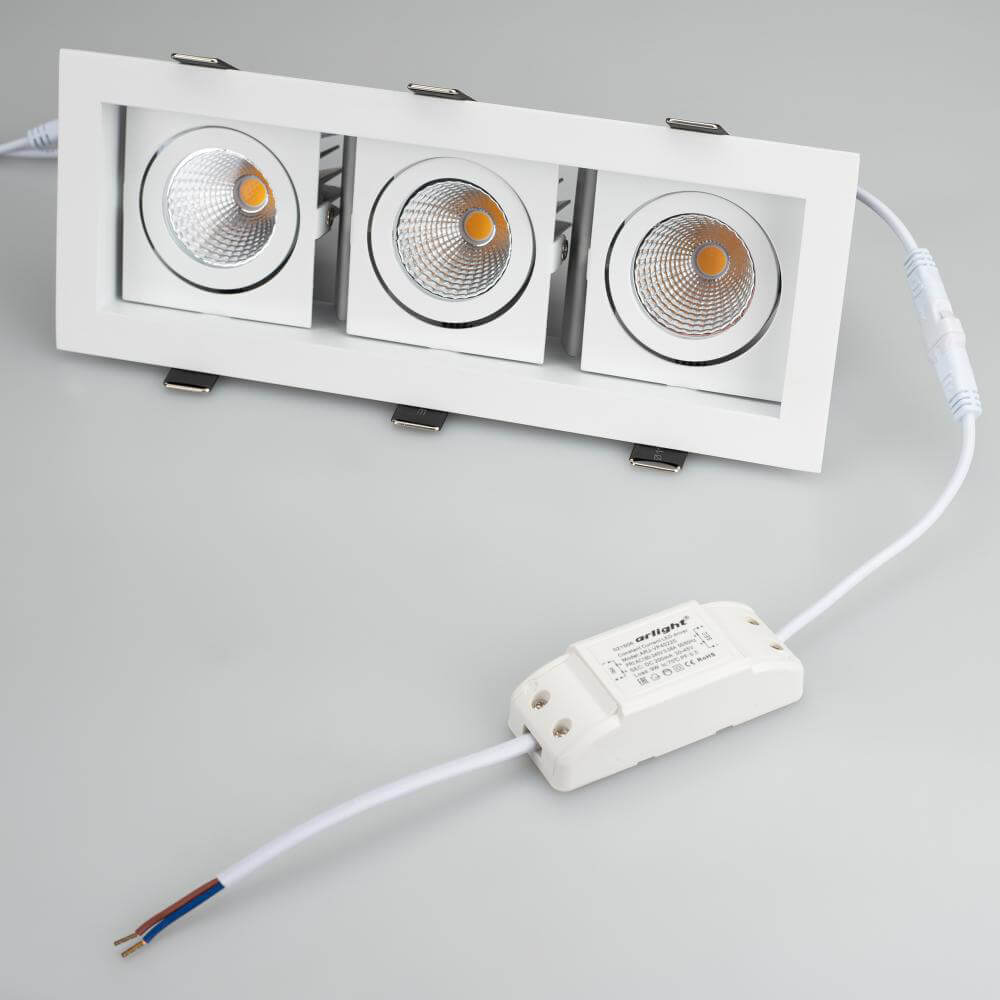 Встраиваемый светильник Arlight CL-KARDAN-S260x102-3x9W Warm 024133