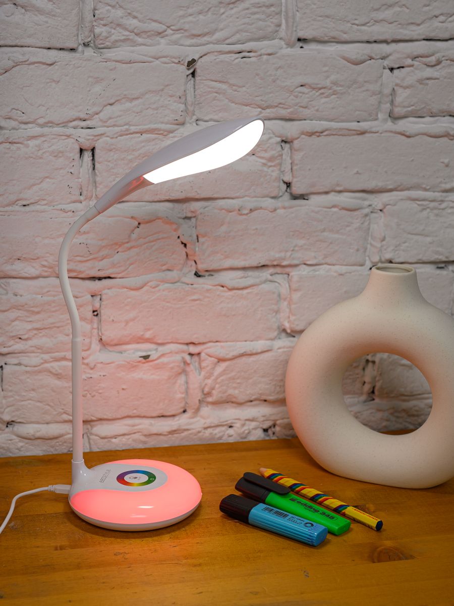 Настольная лампа ARTSTYLE TL-330W