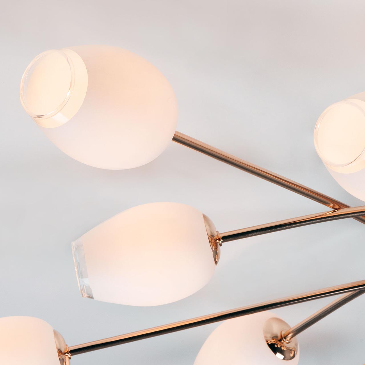 Потолочная люстра Eurosvet Tulip 30135 золото