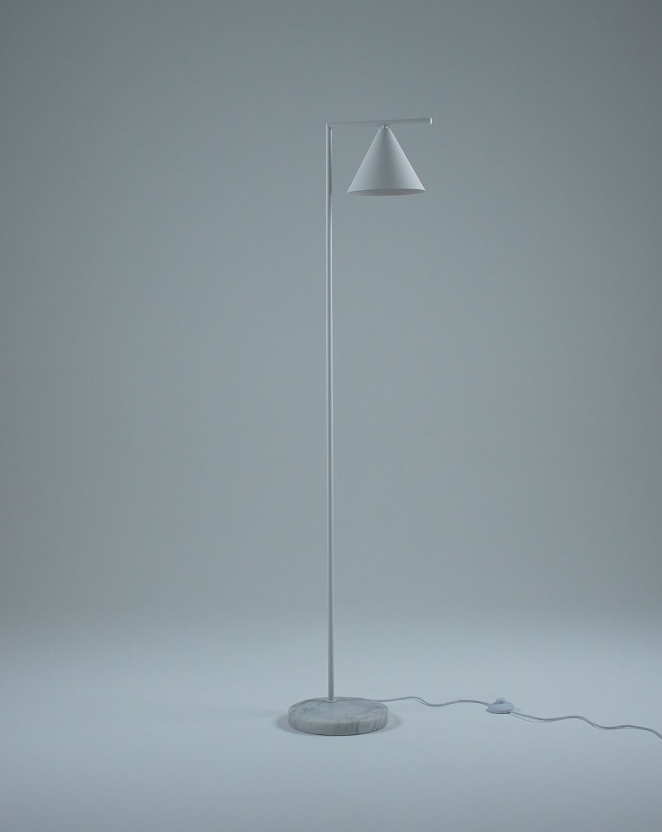 Торшер Moderli Omaha V11593-1F