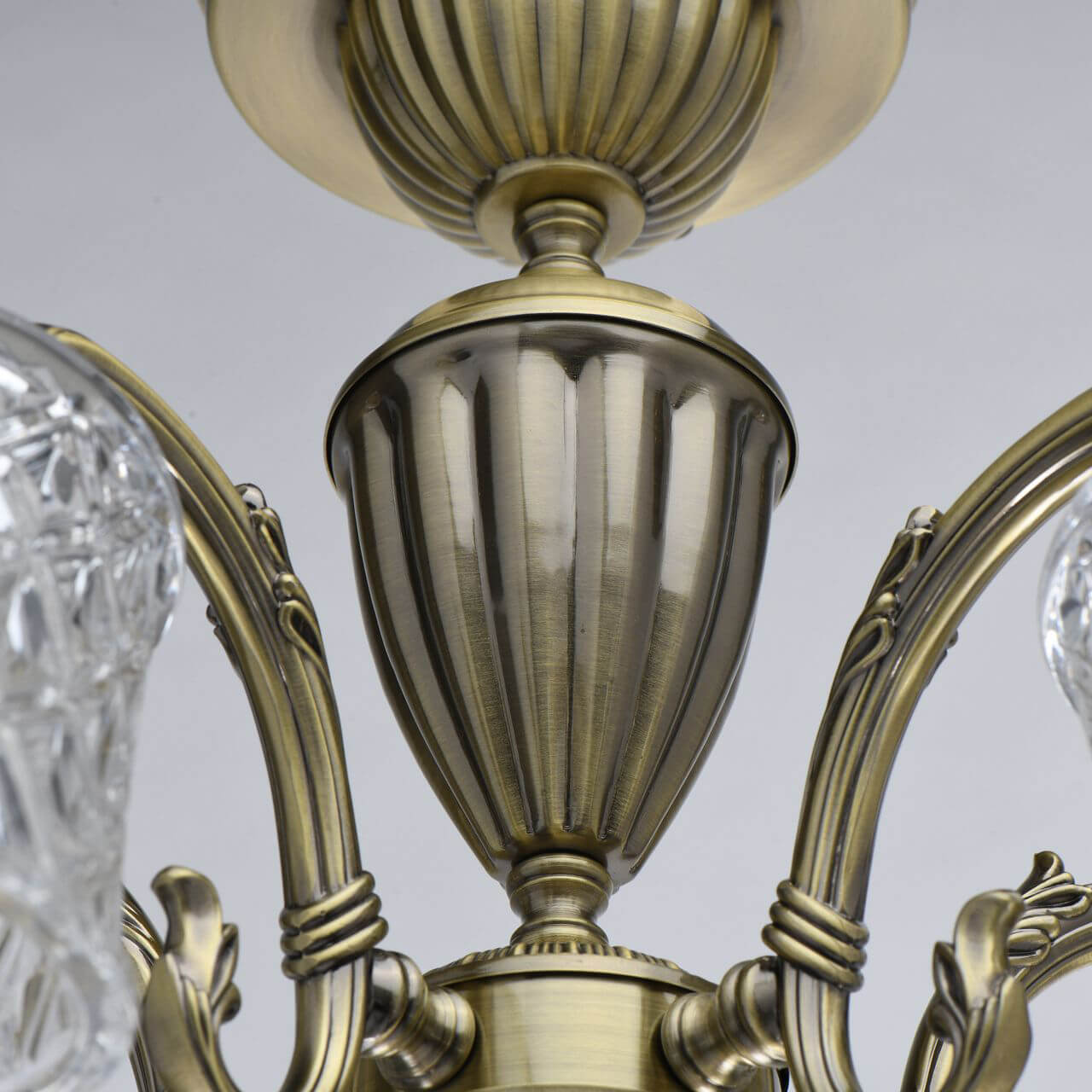 Потолочная люстра MW-Light Ариадна 450019105 в Москве