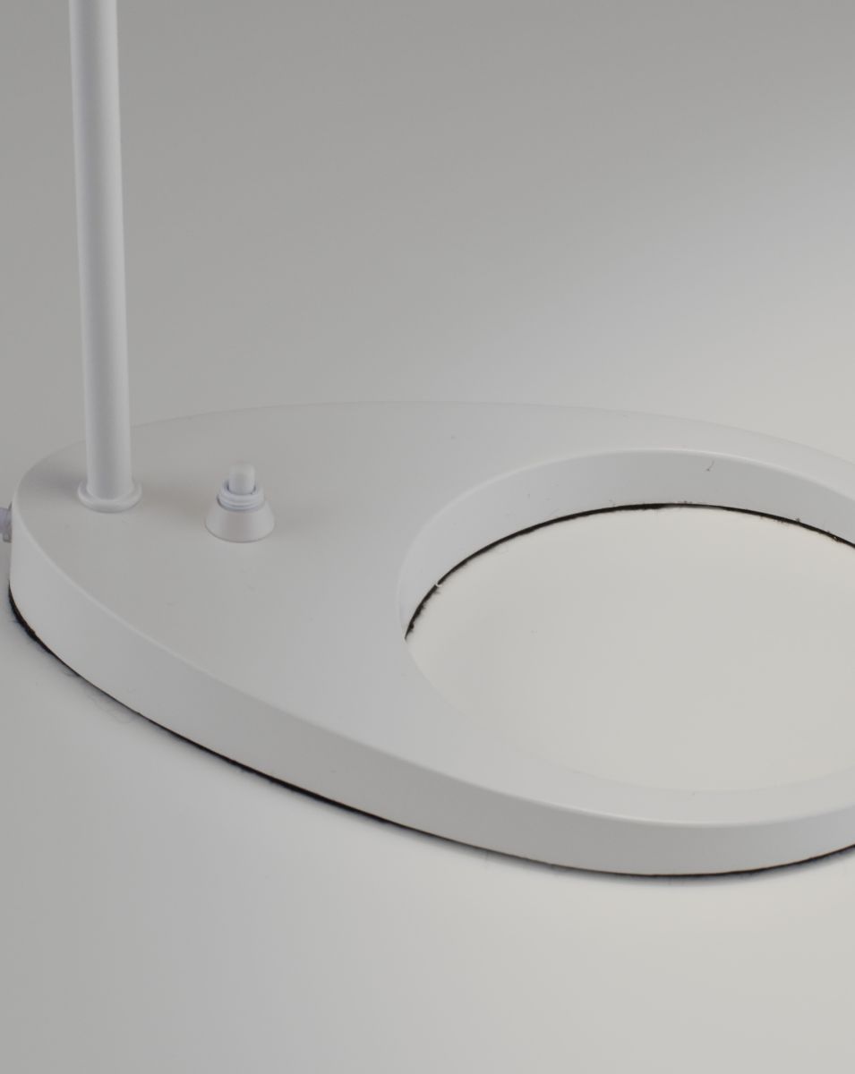 Настольная лампа Moderli Turin V11335-1T