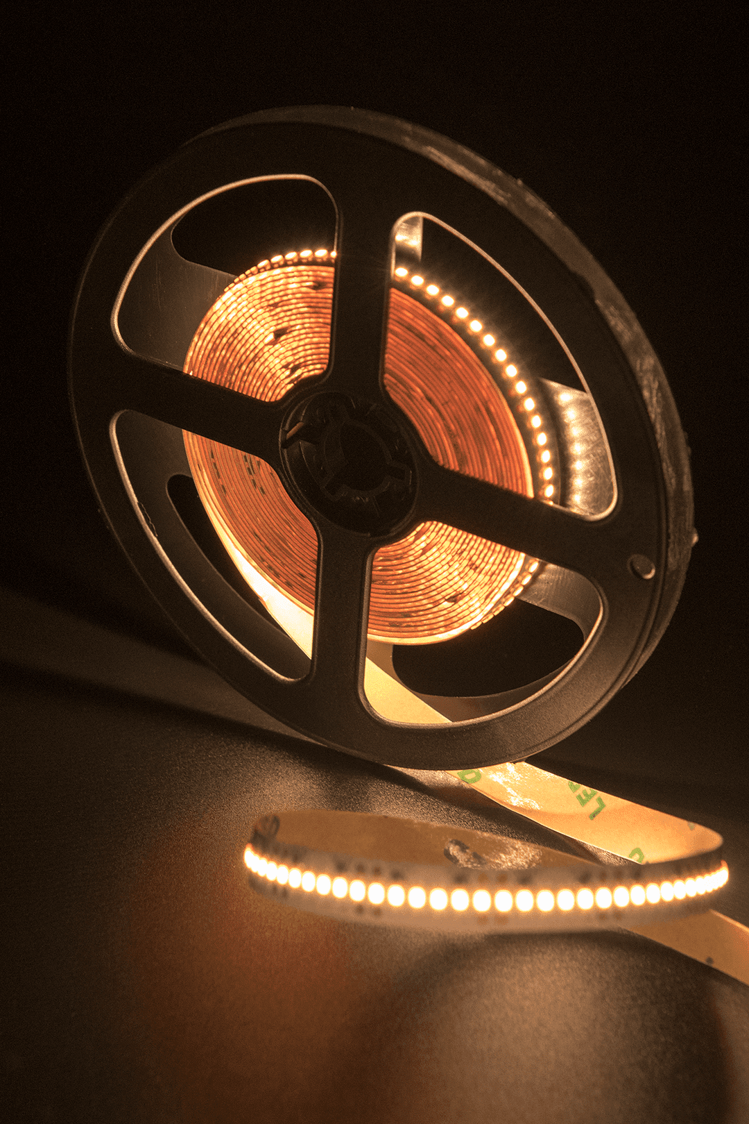 Светодиодная лента SWG SWG2A300-24-19.2-WW 003604