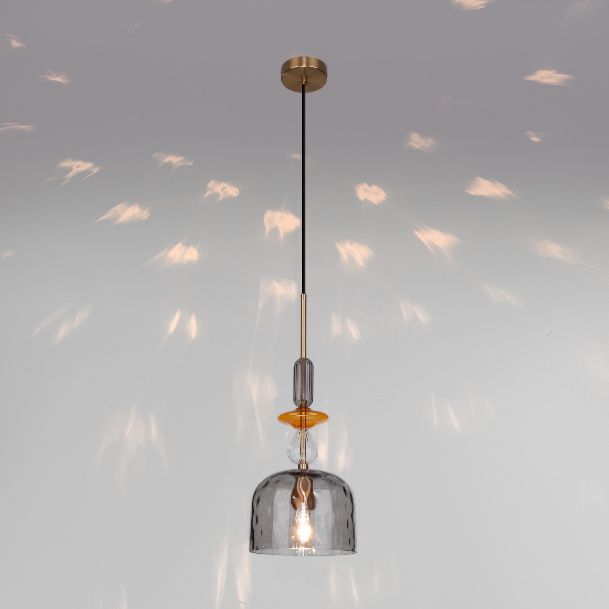 Подвесной светильник Eurosvet Dream 50193/1 дымчатый