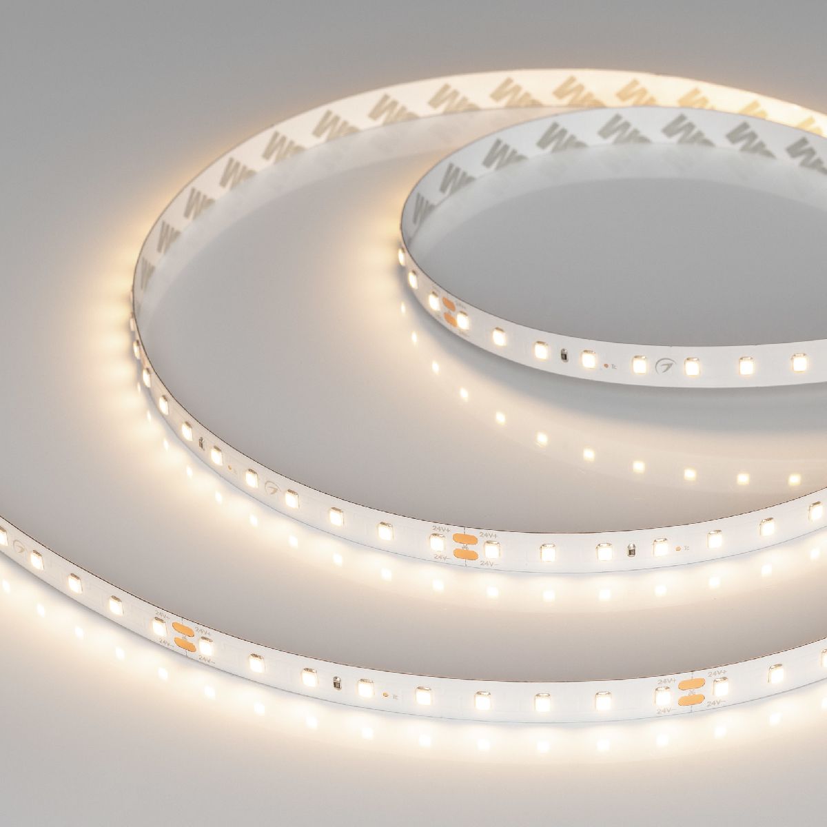 Светодиодная лента Arlight RT-A90-10mm 24V Warm3000 4.8 W/m, IP20, 2835, 5m 038778