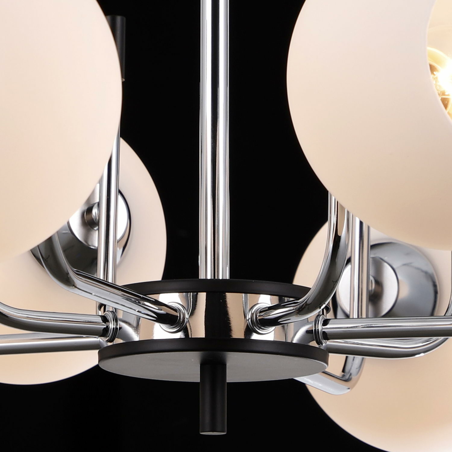 Люстра на штанге Illumico IL0371-8PSQ-79 BK CR