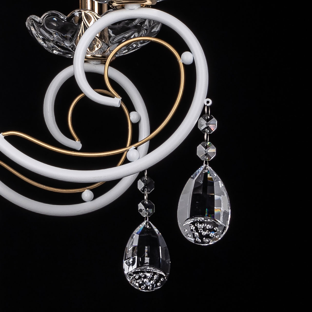 Подвесная люстра De Markt Свеча 683015008 в Москве