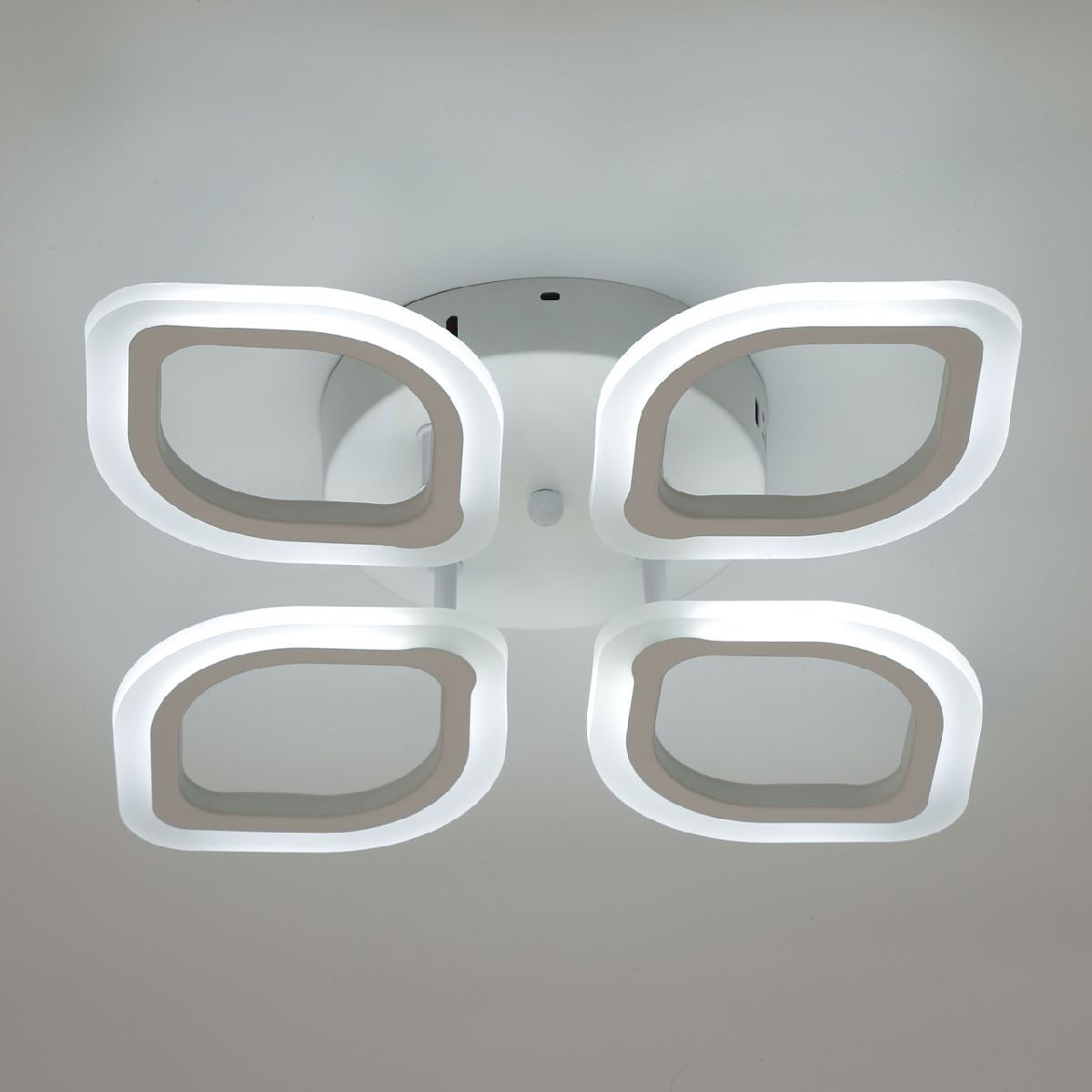 Потолочная люстра De Markt Мадлен 424013104