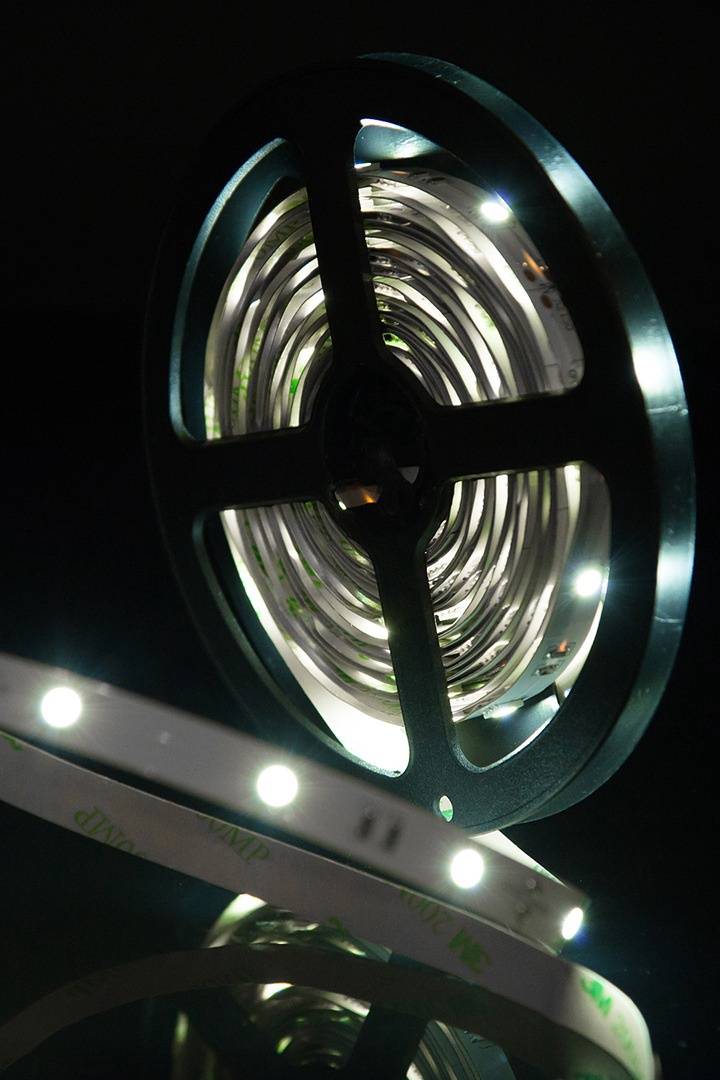 Светодиодная лента SWG SWG530-12-7.2-W 000081