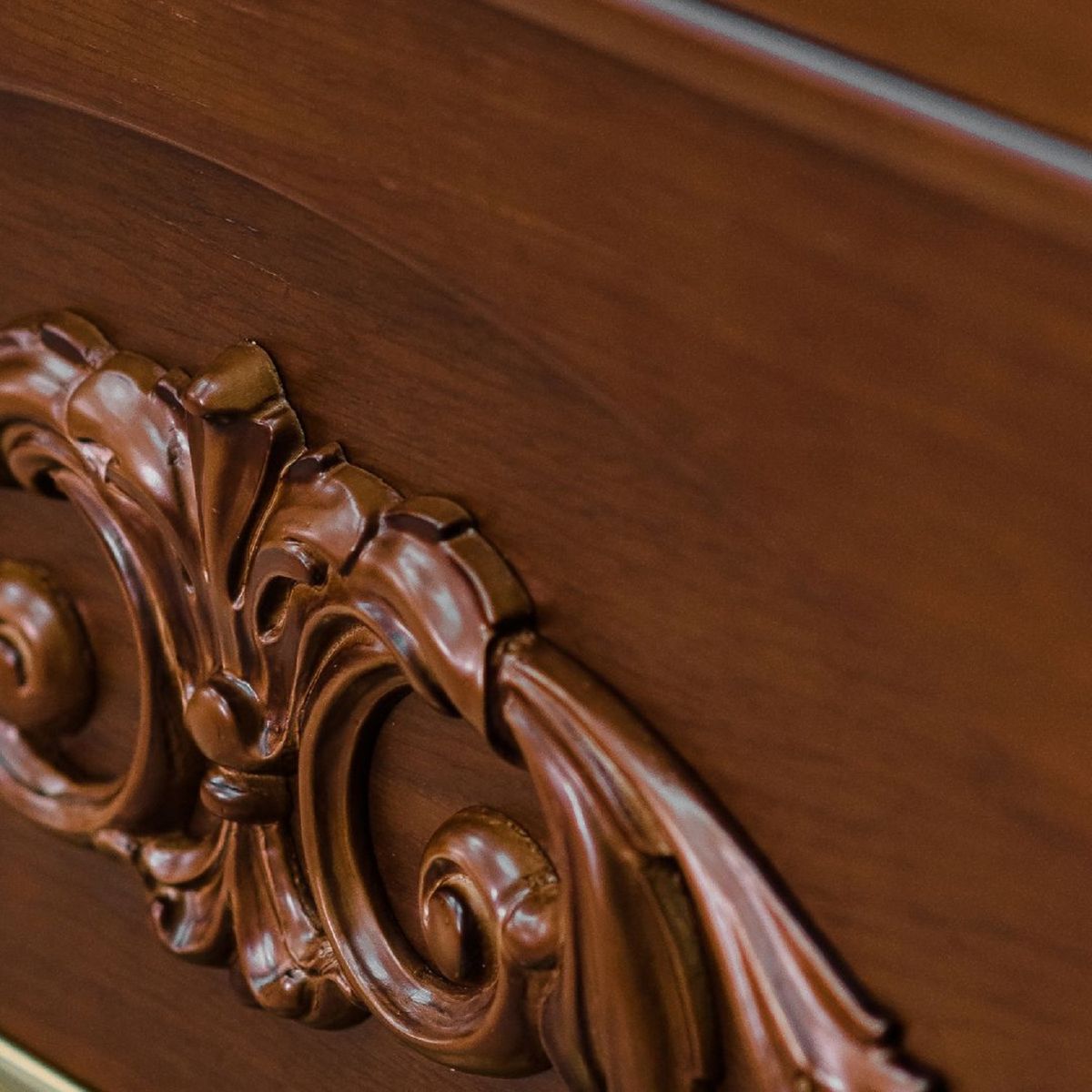 Электрокамин Elekam Adagio с очагом Pulsar 100013