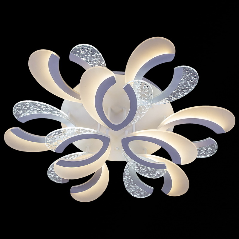 Потолочная люстра Reluce 03895-9.3-09