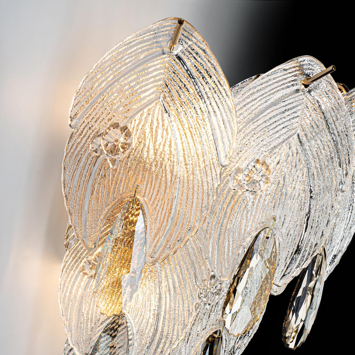 Настенный светильник Modelux ML.6928.350 GD