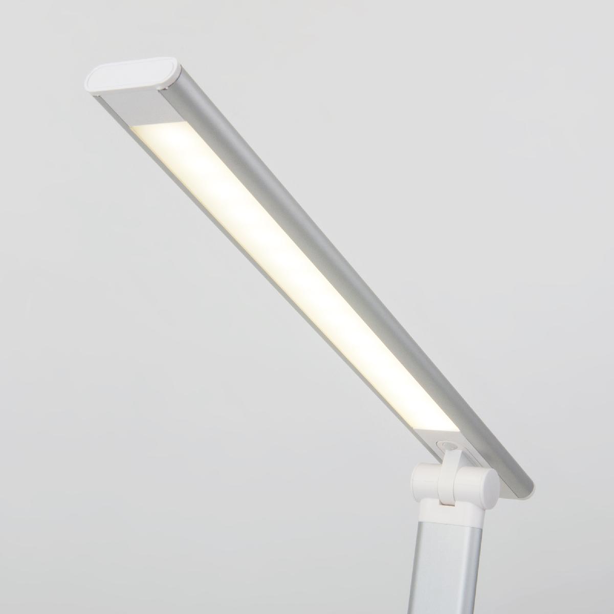 Настольная лампа Eurosvet Brooklyn 80423/1 серебристый