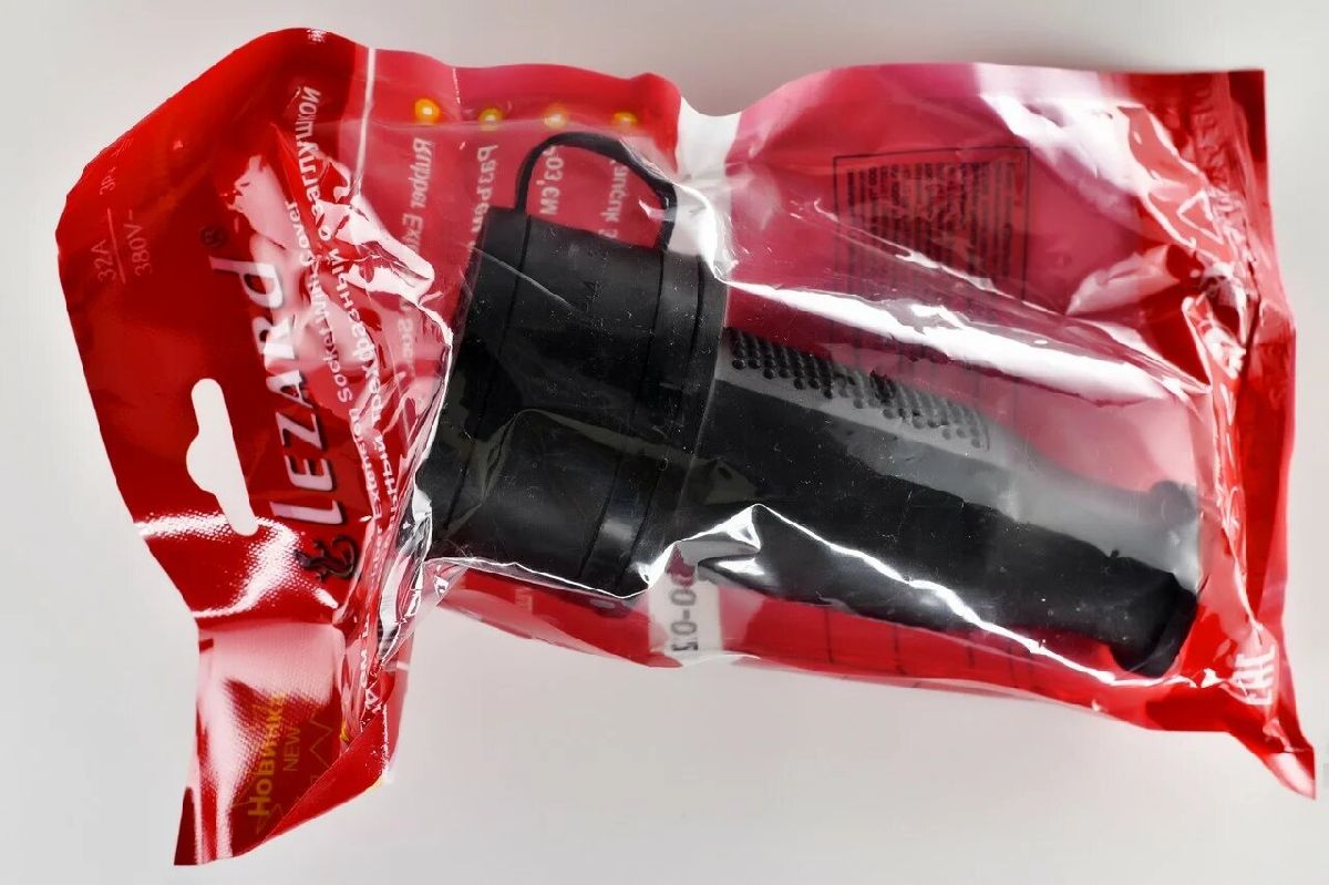 Штепсельный разъем трехфазный Lezard Каучук 332-0100-0203/203