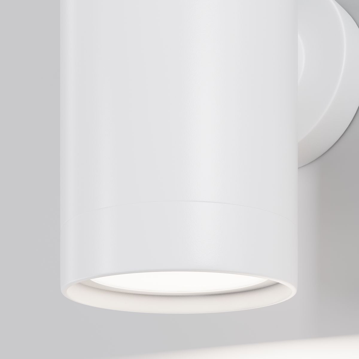 Уличный настенный светильник Maytoni Clyde O493WL-01W