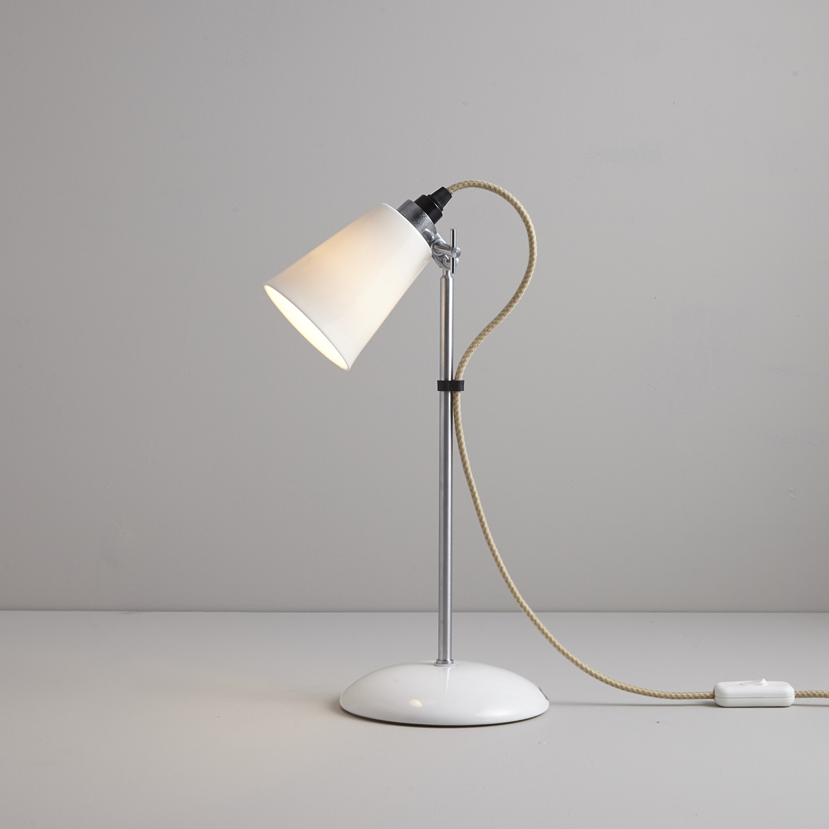 Настольная лампа Original BTC Hector EU-FT155N