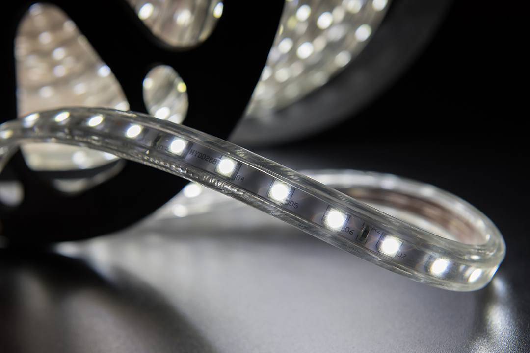 Светодиодная лента SWG LT560-W-50 000940