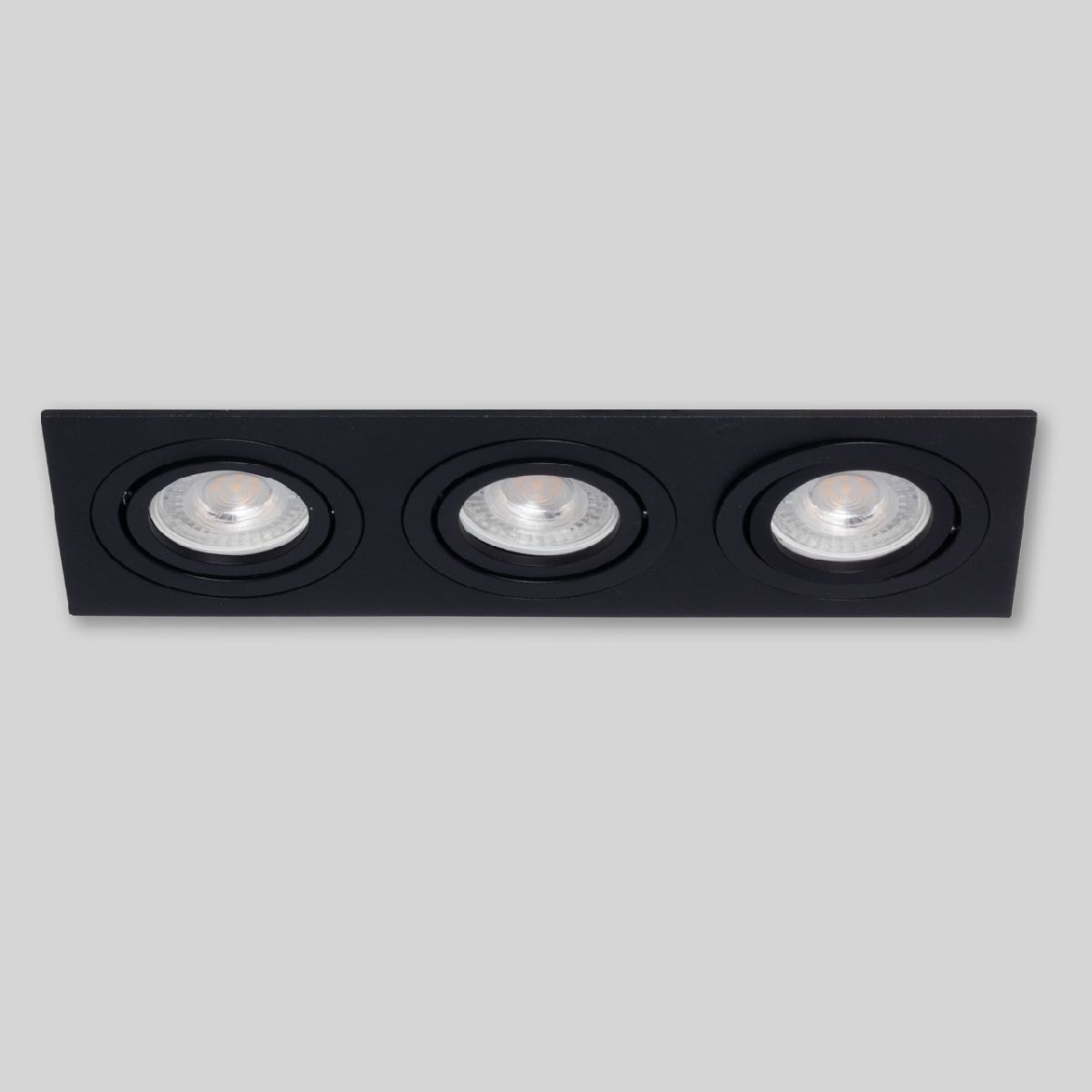 Встраиваемый светильник De Markt Прайм 850013003