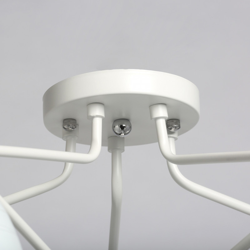 Люстра на штанге DeMarkt 315014005