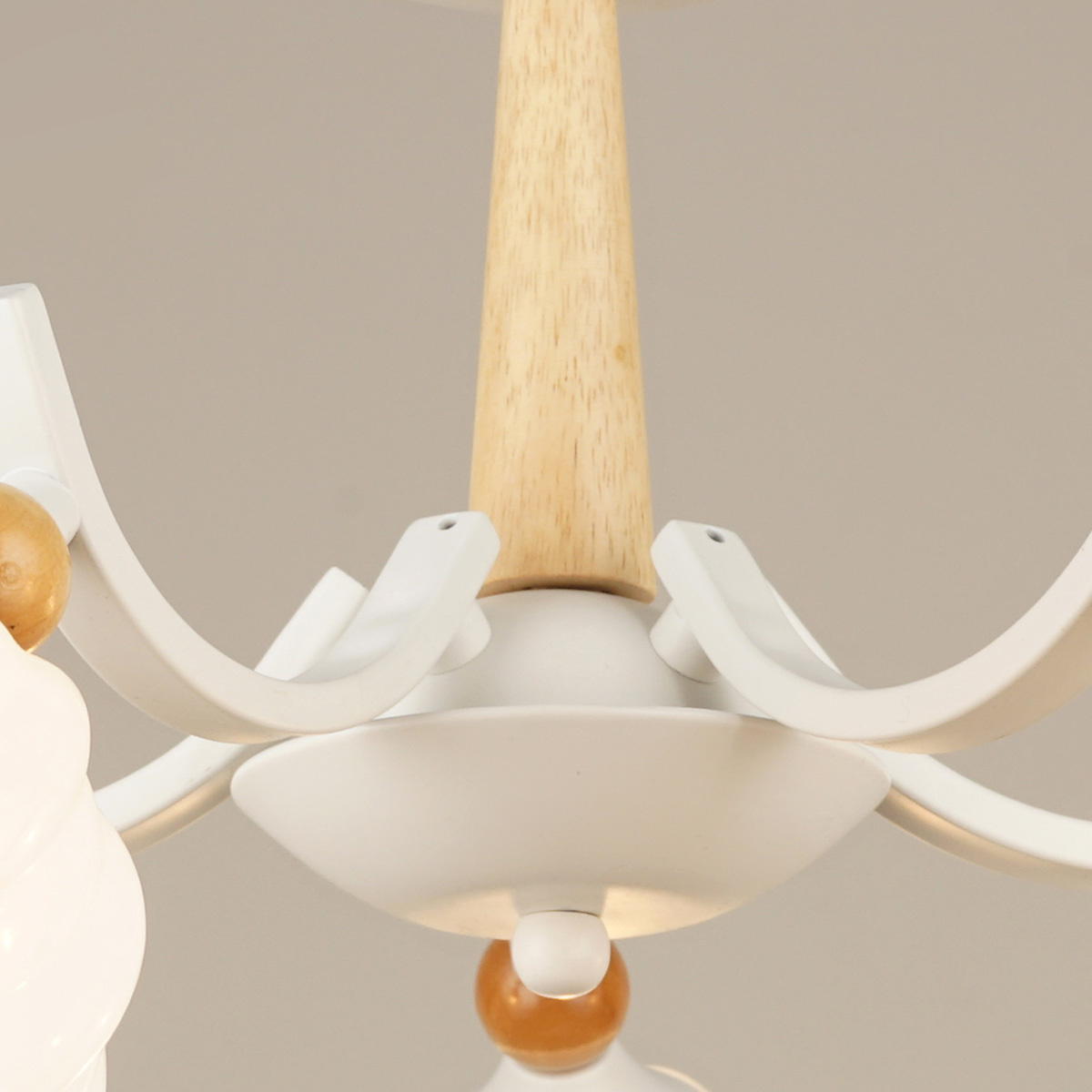 Люстра на штанге Reluce 04511-0.3-05