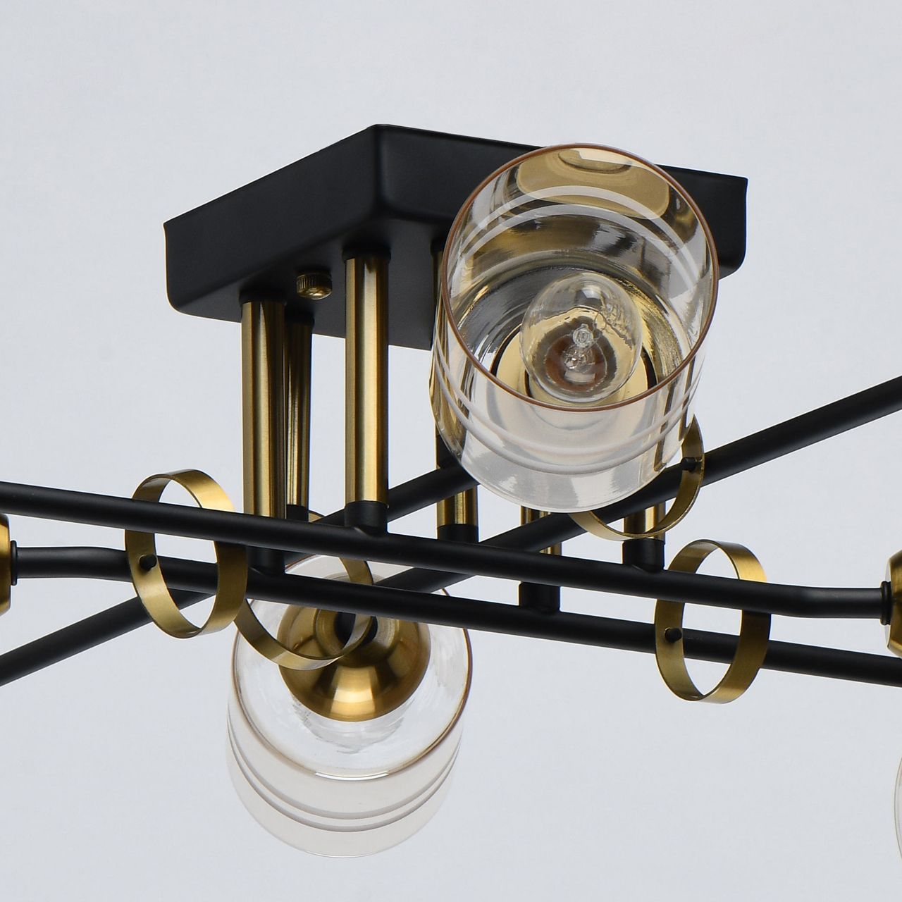 Потолочная люстра De Markt Олимпия 638018808 в Москве