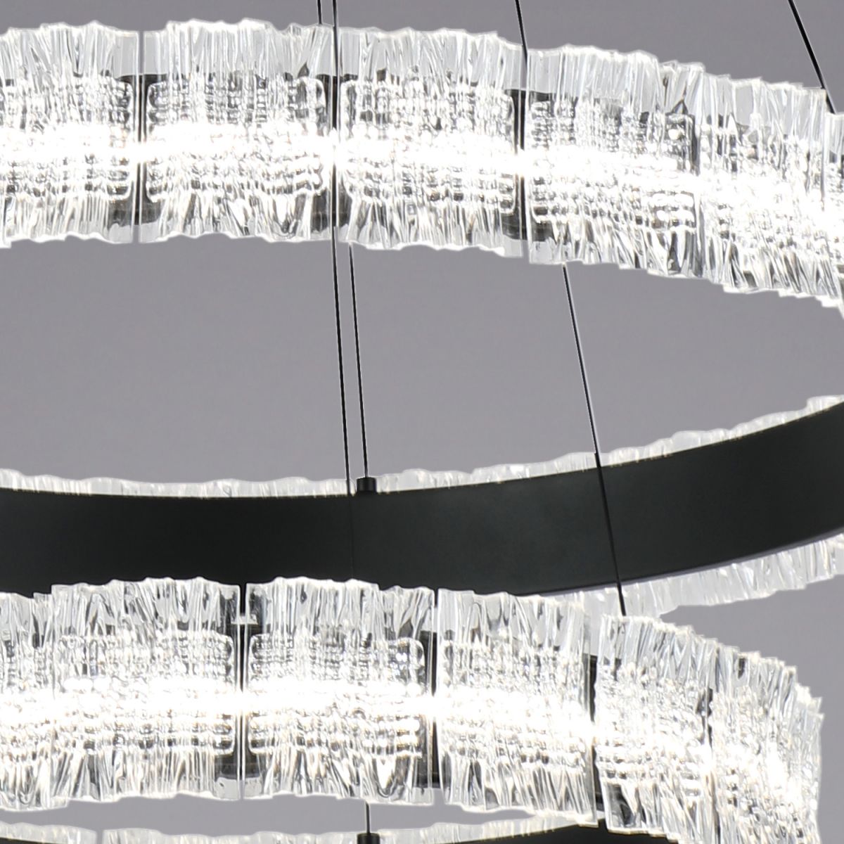 Подвесная люстра Reluce 95230-0.4-6+4