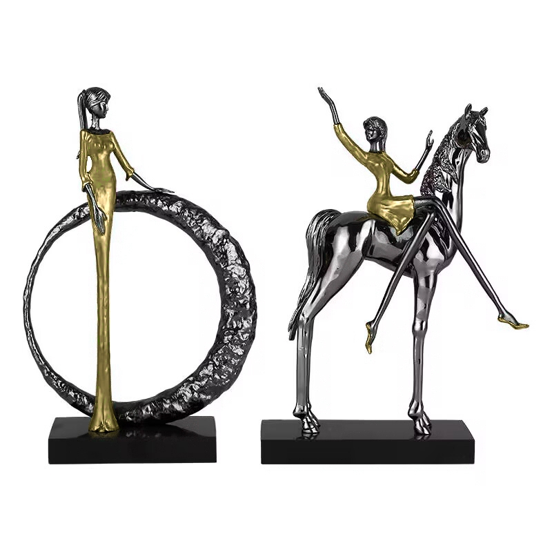 Статуэтка ArtHomeDecor Pretty woman 7405 BK GD